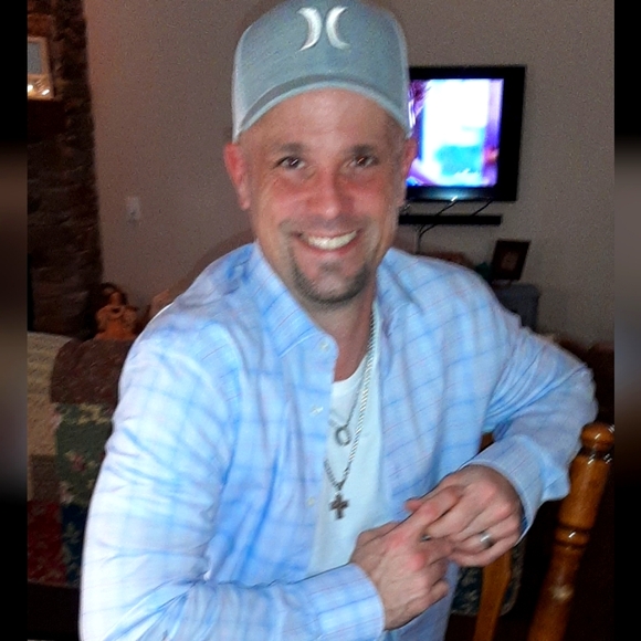 Meet your Posher, Rick & Autumn Shepard - Picture 5 of 16